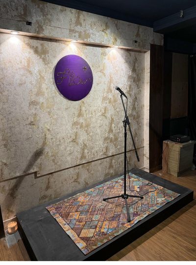 Flow Comedy stage setup